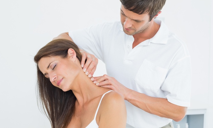 Bật mí ghế massage toàn thân trị thoái hóa đốt sống cổ