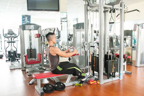 Bán các dụng cụ tập thể hình cho phòng Gym