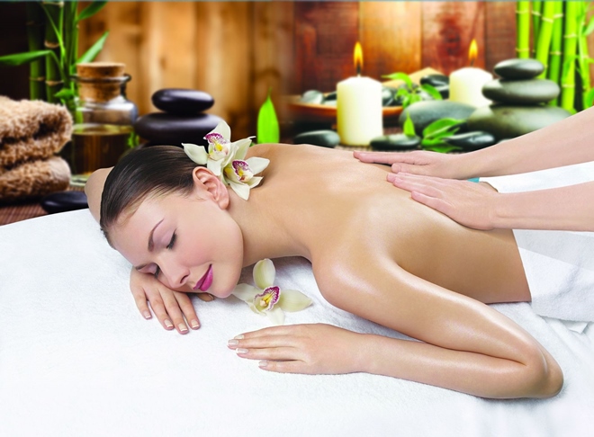 Bật mí công dụng khi massage với dầu oliu